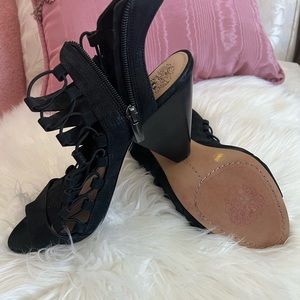 Women’s shoe